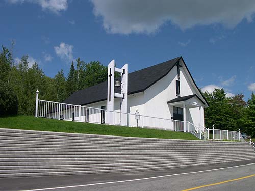 Chapelle du Lac-Poulin en été
